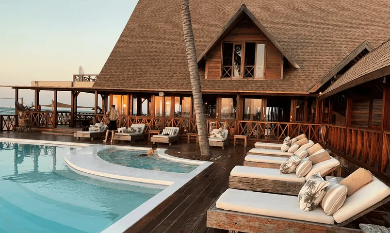 Image of - Luxury Lifestyle – fashion, art, design, high-end living tips